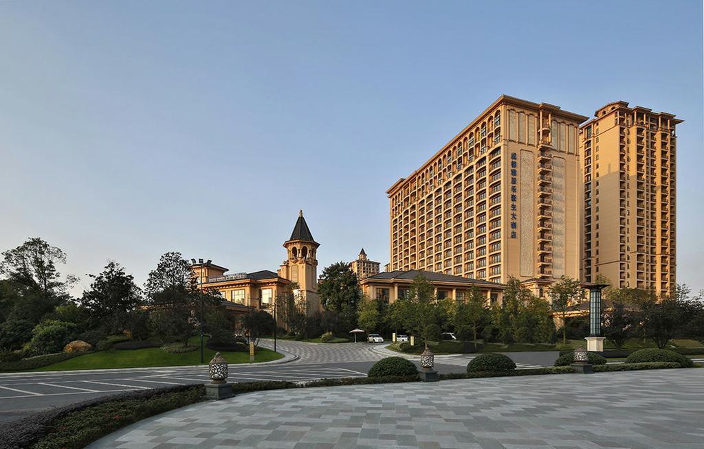 โฮเวิร์ด จอห์นสัน เอไจล์ พลาซ่า เฉิงตู Hotel ภายนอก รูปภาพ