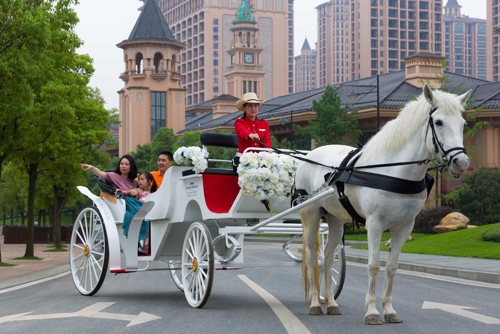 โฮเวิร์ด จอห์นสัน เอไจล์ พลาซ่า เฉิงตู Hotel ภายนอก รูปภาพ