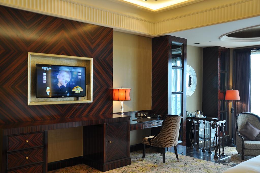 โฮเวิร์ด จอห์นสัน เอไจล์ พลาซ่า เฉิงตู Hotel ภายนอก รูปภาพ