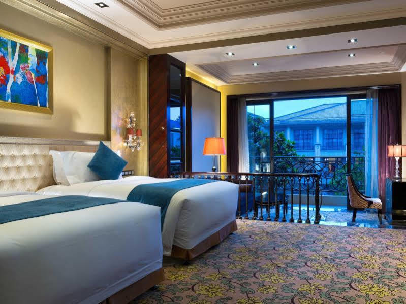 โฮเวิร์ด จอห์นสัน เอไจล์ พลาซ่า เฉิงตู Hotel ภายนอก รูปภาพ