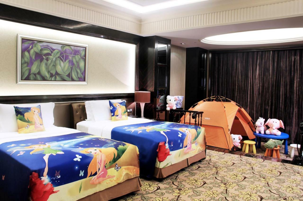 โฮเวิร์ด จอห์นสัน เอไจล์ พลาซ่า เฉิงตู Hotel ภายนอก รูปภาพ
